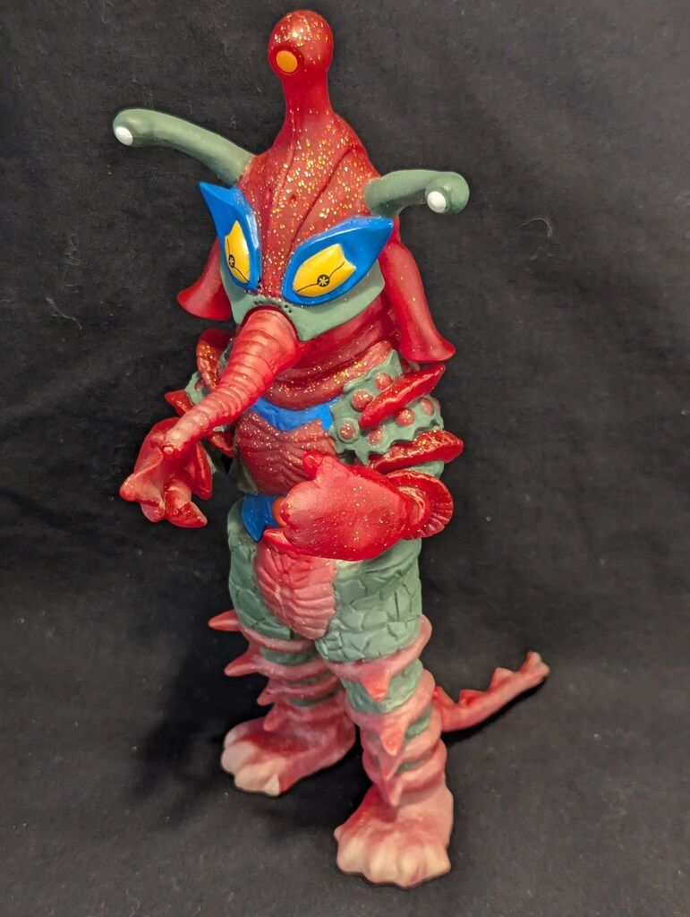 CCP ウルトラマンA ヒッポリト星人 クリアレッドラメ 60512529