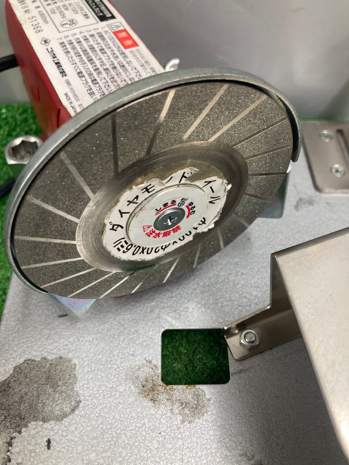 品 0922 ニシガキ工業 電動式刃物研磨機 かんたん刃とぎ IT4JKPGAR96E