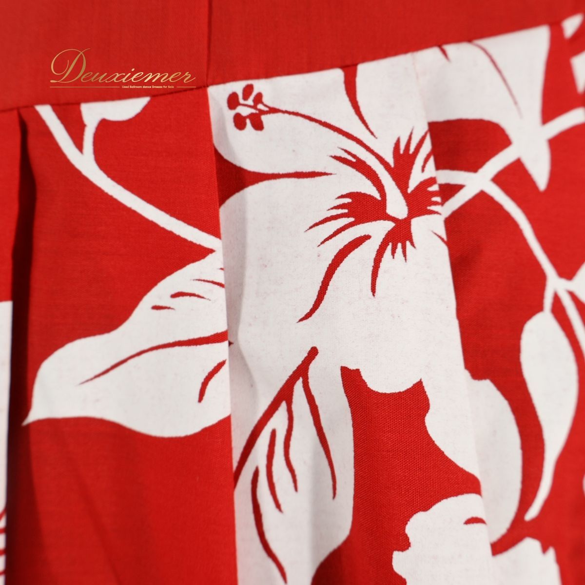 【日本製 フラダンス衣装】ホワイト ALOHA STANDARDS アロハスタンダード ワンピース ドレス 白 赤 レフア柄 花柄 かわいい 日本製 フラダンス衣装】ホワイト ALOHA STANDARDS アロハ