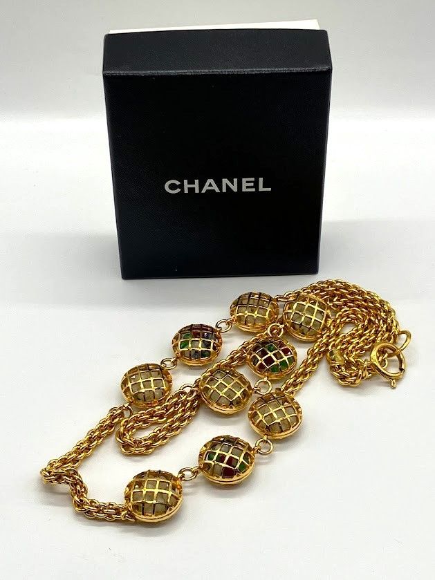 にこです！CHANEL　グリポア　チャーム刻印06Pあり にこ様専用です！CHANEL グリポア チャーム刻印06Pあり