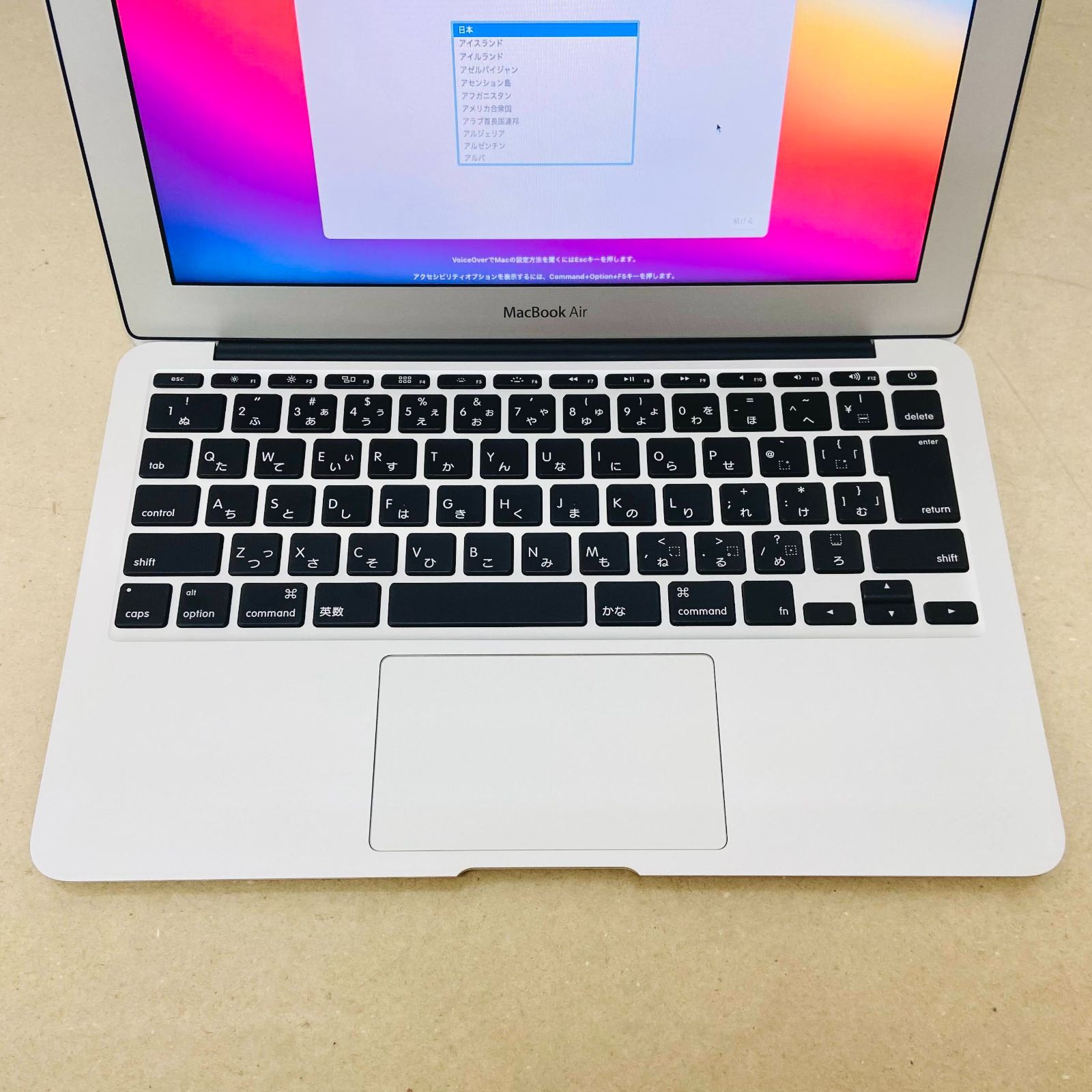 美品 初期化済み バッテリー良好 MacBook Air (11インチ, Mid 2013) Core i5 4GB SSD256GB  充放電回数31回 C434 80サイズ発送 - メルカリ