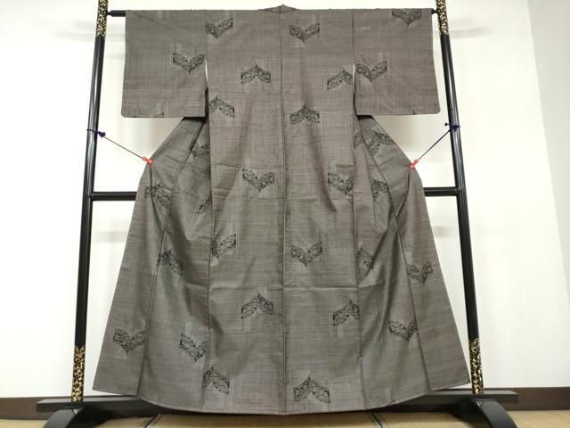 平和屋着物○本場大島紬 9マルキ 草花文 正絹 逸品 未使用