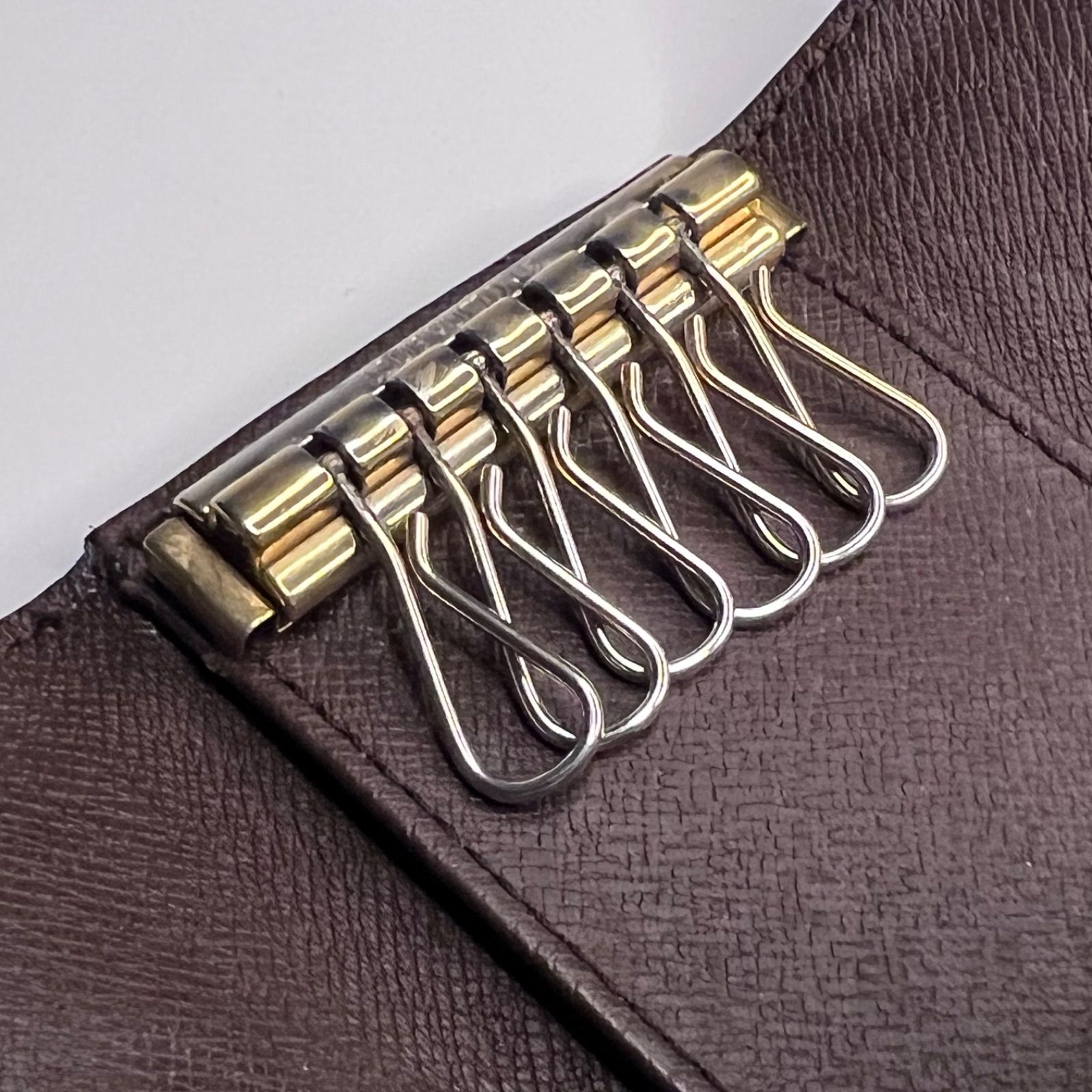 LOUIS VUITTON ルイヴィトン キーケース6連 ミュルティクレ6