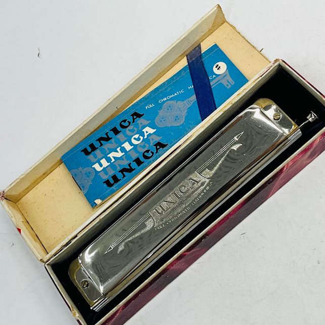 中古良品】TOMBO (トンボ) UNICAクロマチックハーモニカ C調