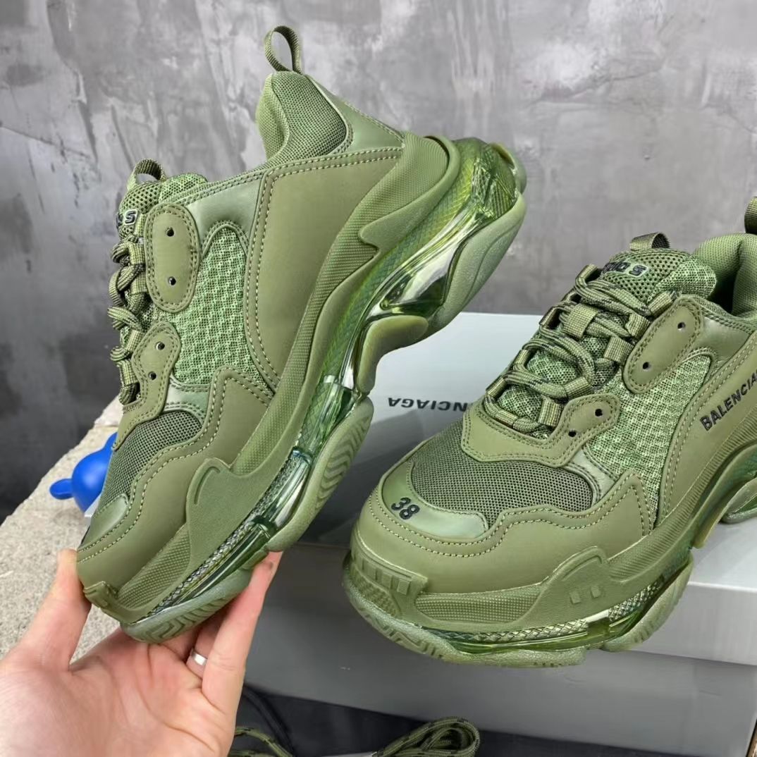 BALENCIAGA TRIPLE S CLEAR SOLE DARK GREEN