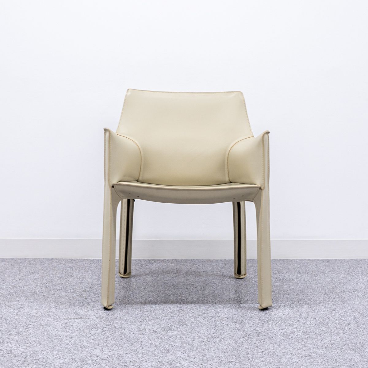展示品】Cassina カッシーナ 413 CAB キャブ ラウンジ