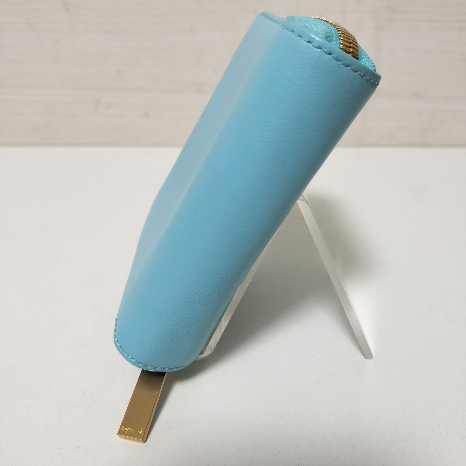 アニエスべー 本革レザー 折財布 ターコイズブルー系 美品 - メルカリ