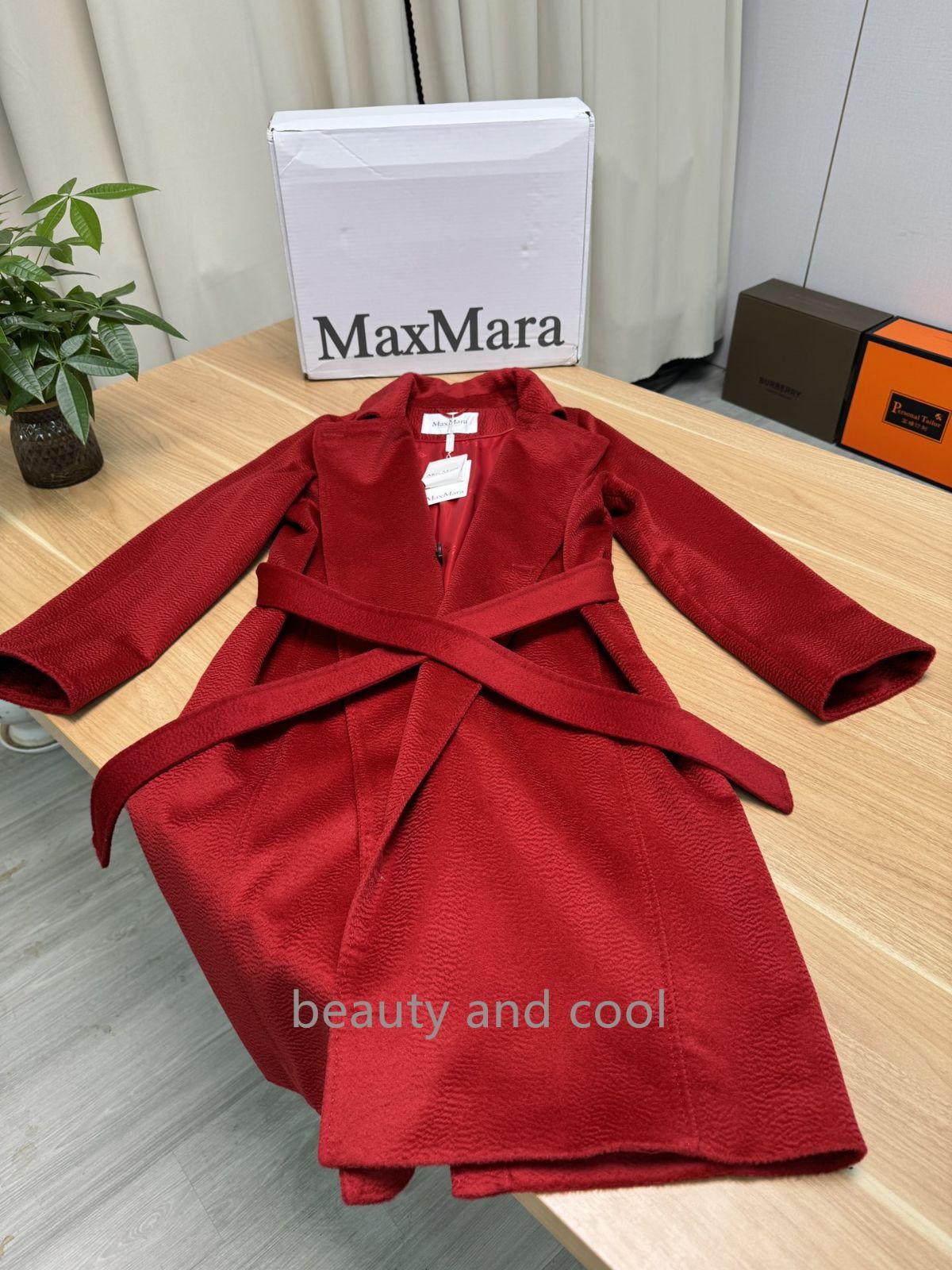 希少品 マックスマーラ MAX MARA 秋冬の新作コート毛皮・ファーコート