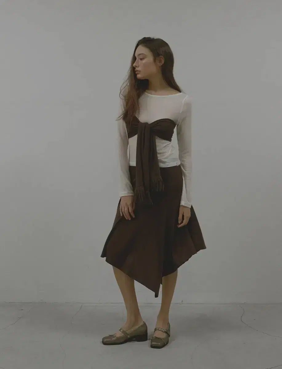 UNBALANCE HOOL SKIRT BROWN