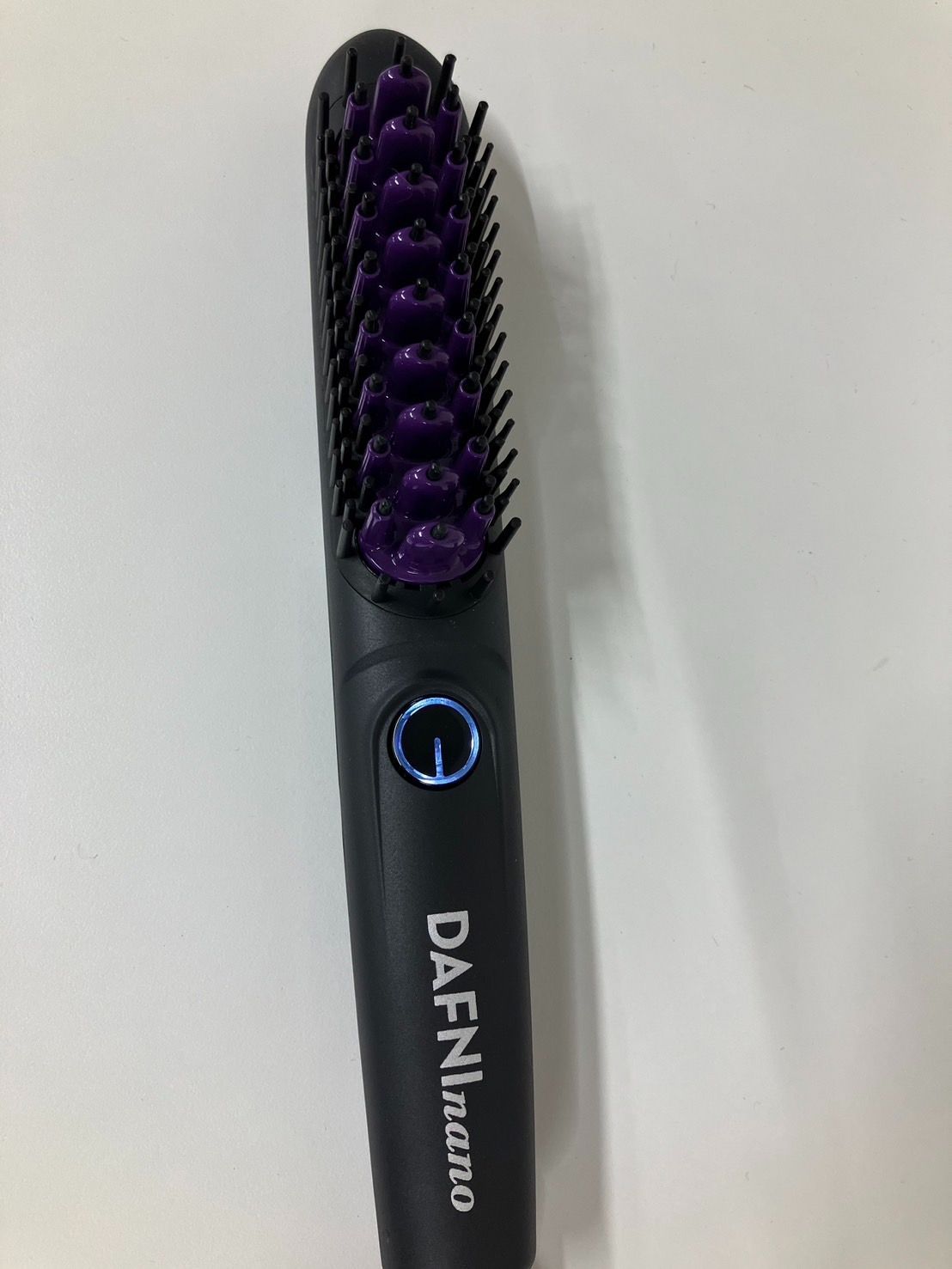 ヤーマン ブラシ型ヘアアイロンDAFNI power 美品】ヤーマンDAFNI