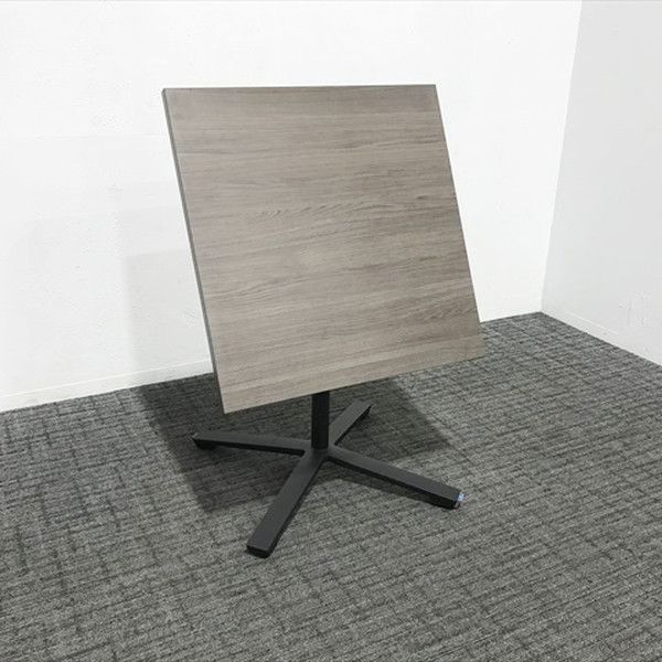 完成品 角テーブル