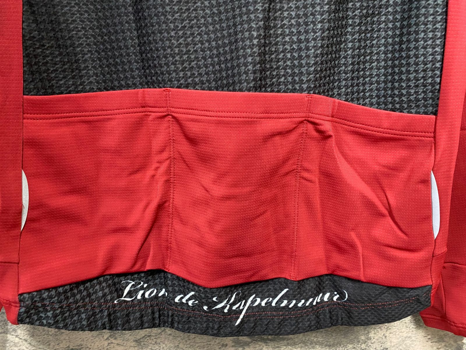 新品 ジャックウルフスキン サイクリングジャージ 半袖ジップシャツ XL