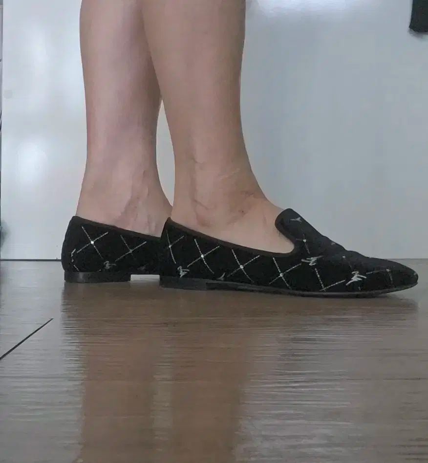 ベロア モカシンシューズ