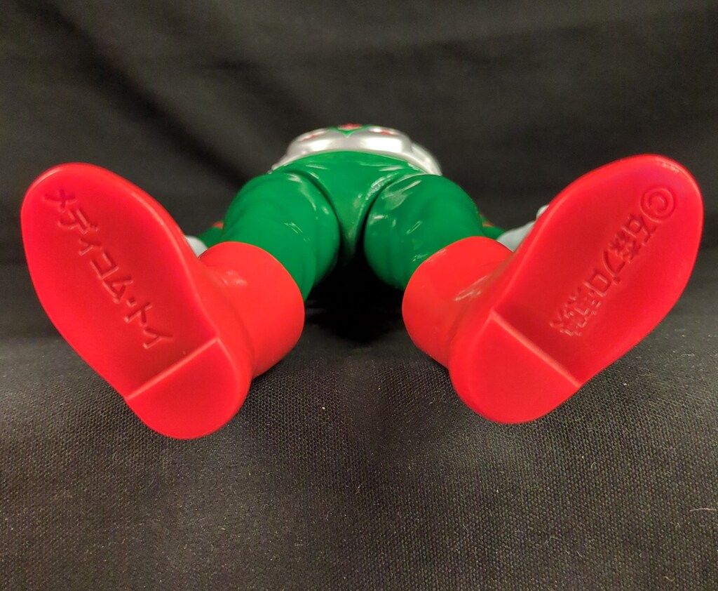 メディコム・トイ 東映レトロソフビコレクション 仮面ライダーV3