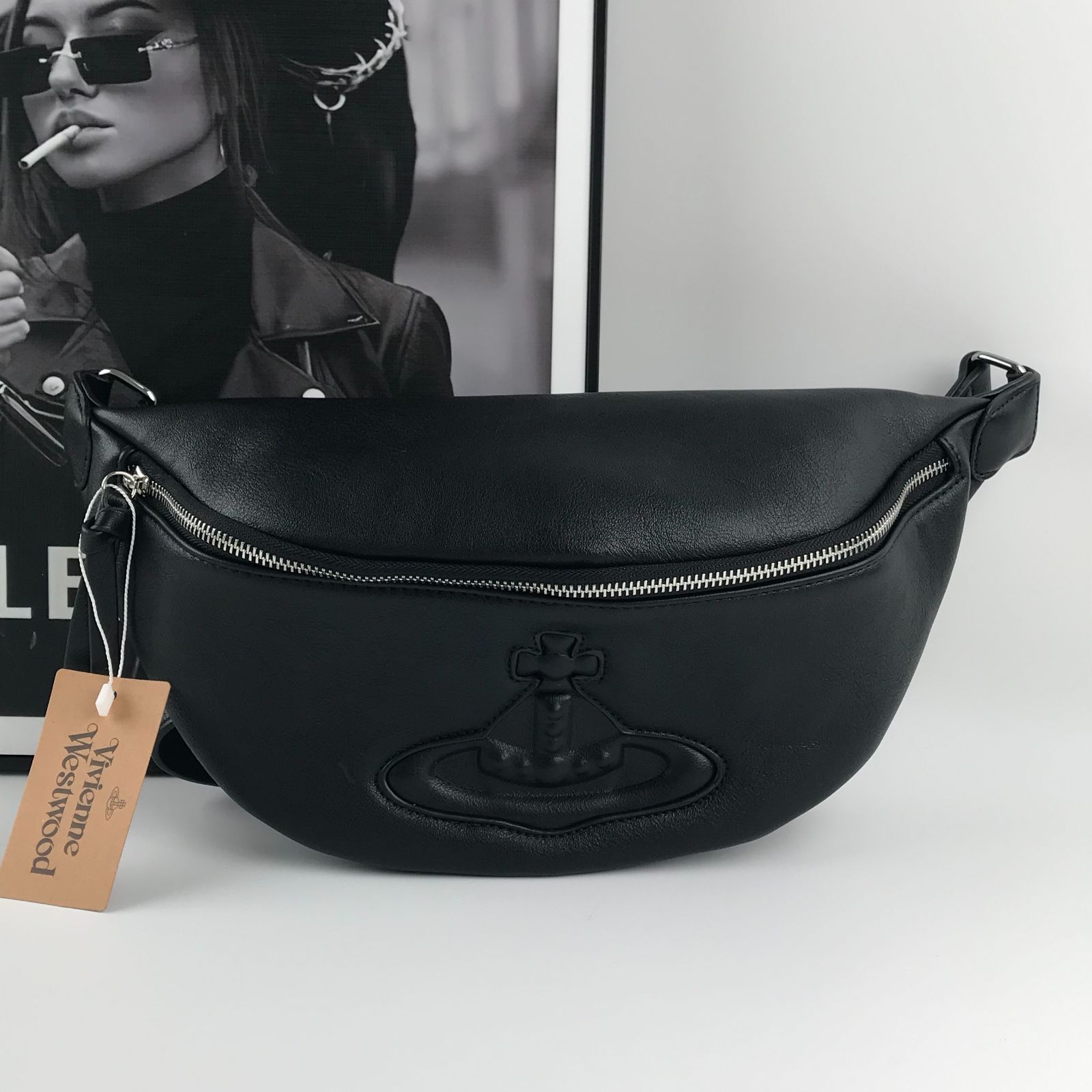 新品 取りだし Vivienne Westwood モンスター ショルダー ボディバッグ