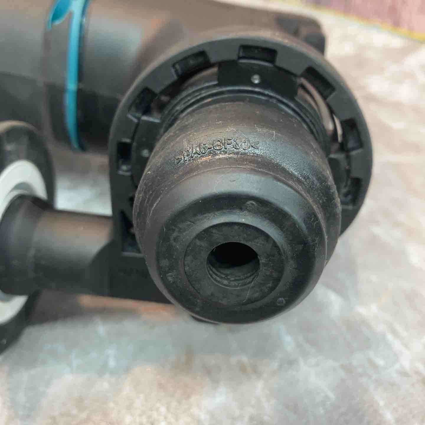 makita コードレスハンマドリル
