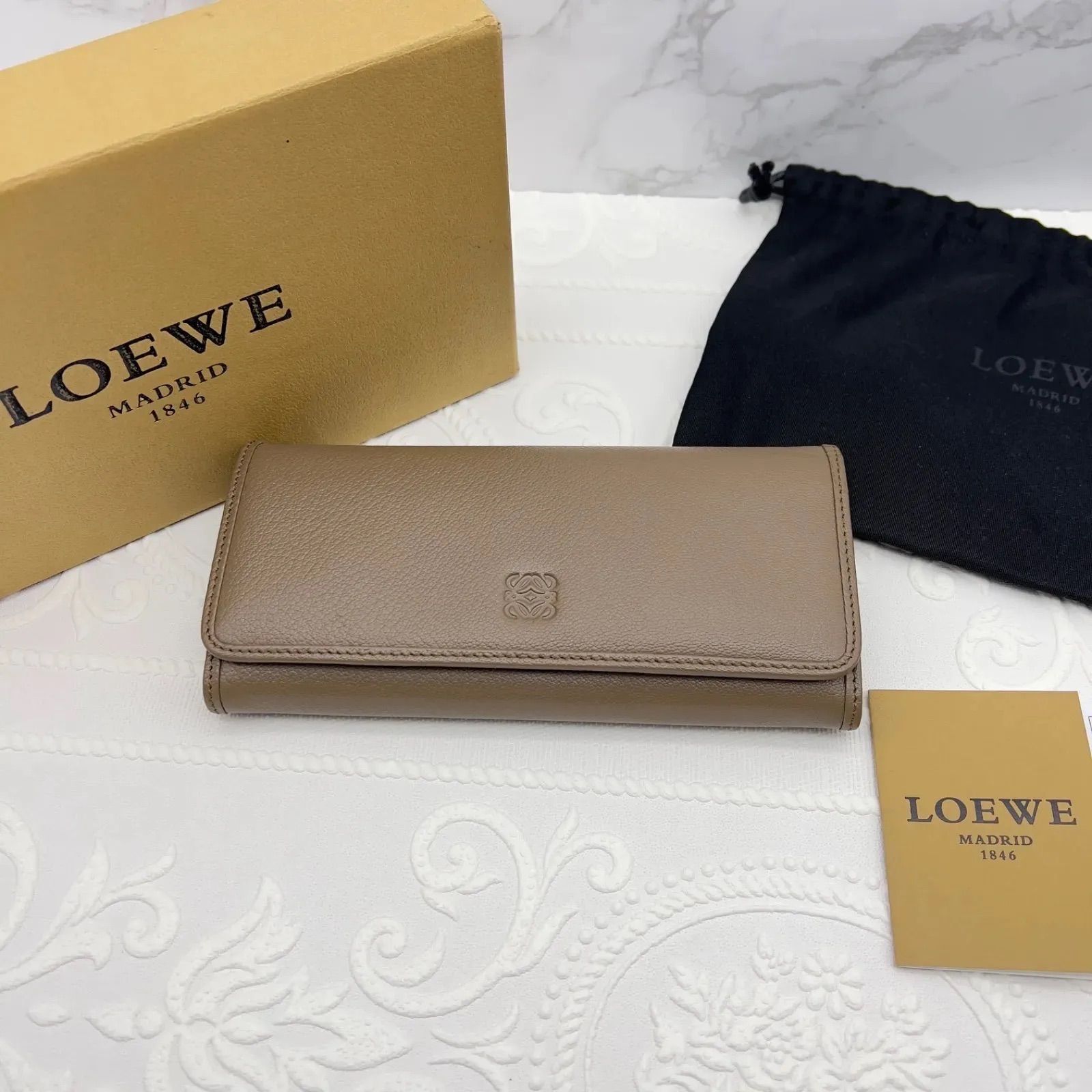 超美品 ロエベ LOEWE アマソナ コンチネンタル ウォレット 二