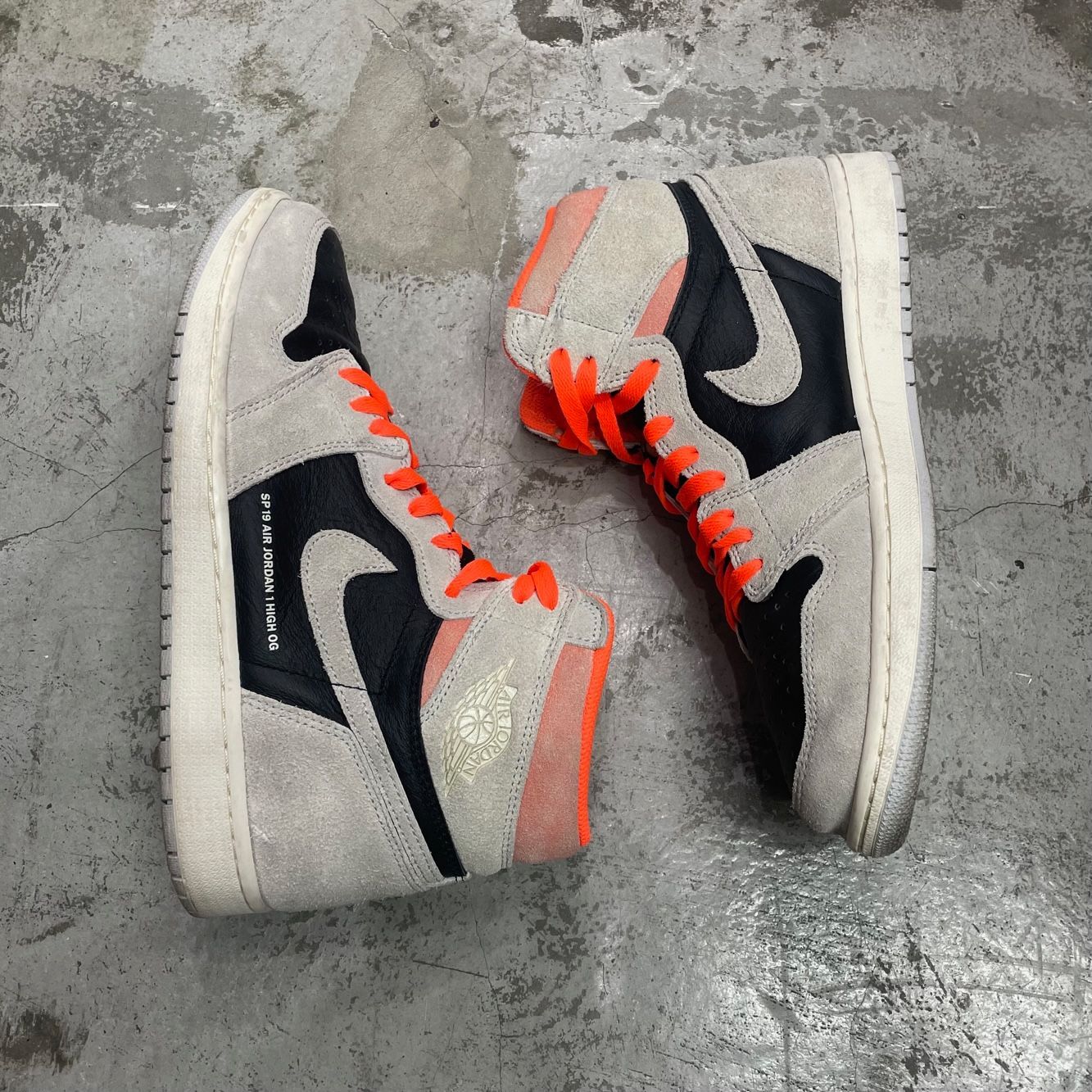 NIKE Air Jordan 1 RETRO High OG 