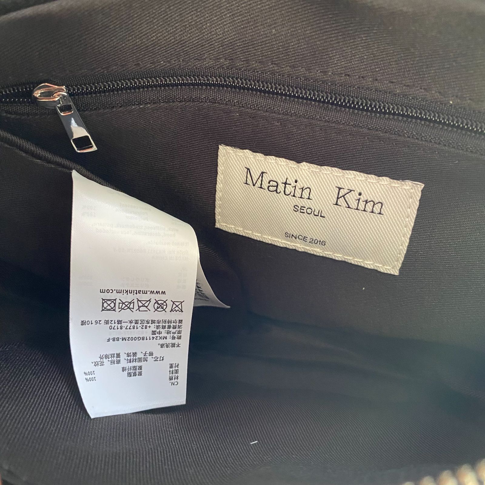 Matin Kim マーティンキム ショルダーバッグ ポシェット black Matin Kim マーティンキム ショルダーバッグ ポシェット black
