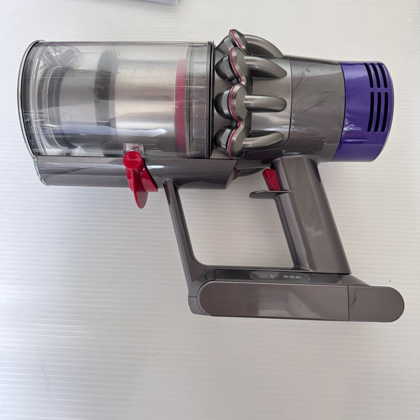 Dyson V10 (SV12) コードレスクリーナー本体 Dyson Cyclone V10 Fluffy (SV12 FF LF) | 掃除機 | ダイソン公式