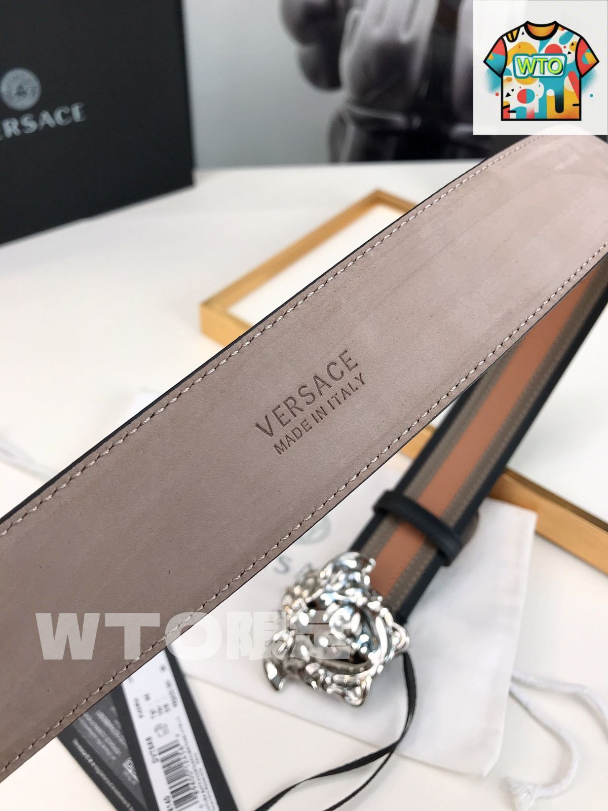 VERSACE メデューサヘッドバックル ベルト 超貴重・美品】VERSACE メデューサヘッドバックル ベルト - メルカリ