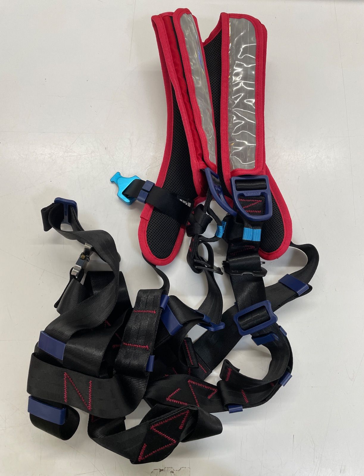 新規格適合品 TITAN フルハーネス NP–10AｰM型