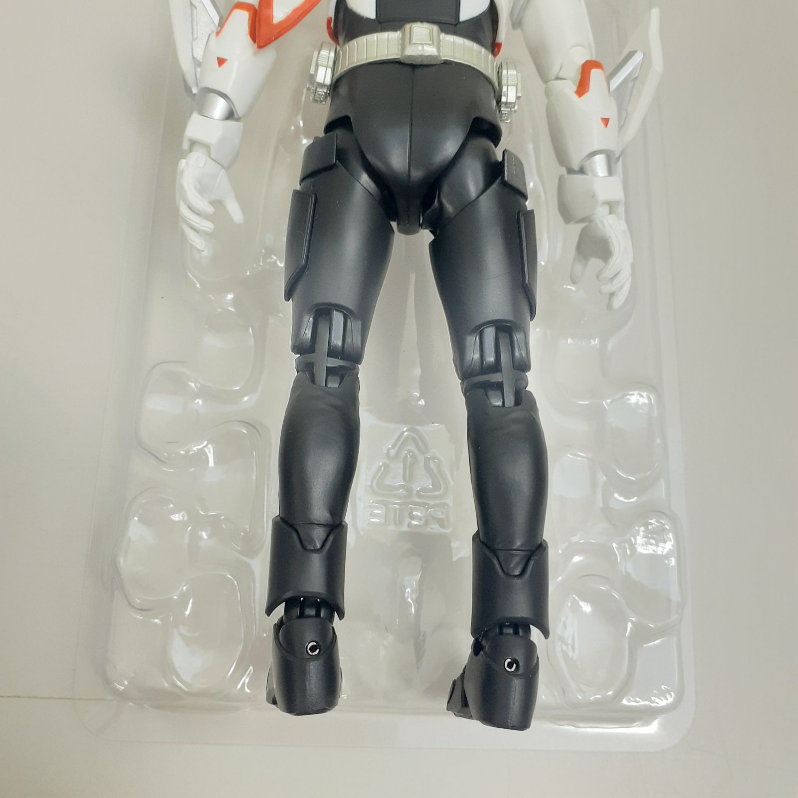三沢店】 S.H.Figuarts 仮面ライダーギーツ ブーストフォームマークIII 