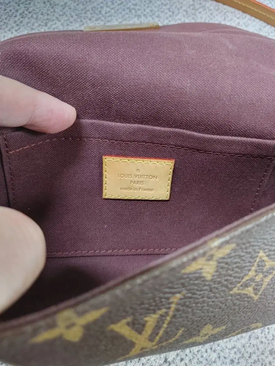 Vuitton ルイヴィトン