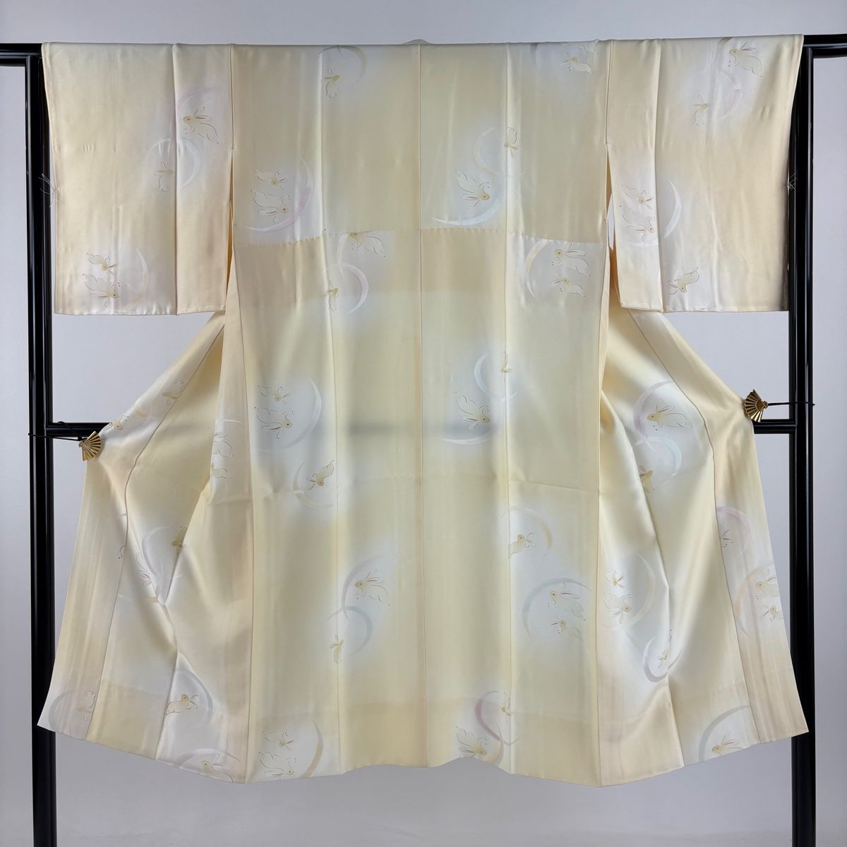 長襦袢 身丈127cm 裄丈65cm M うさぎ 染め分け ぼかし ベージュ 正絹 秀品