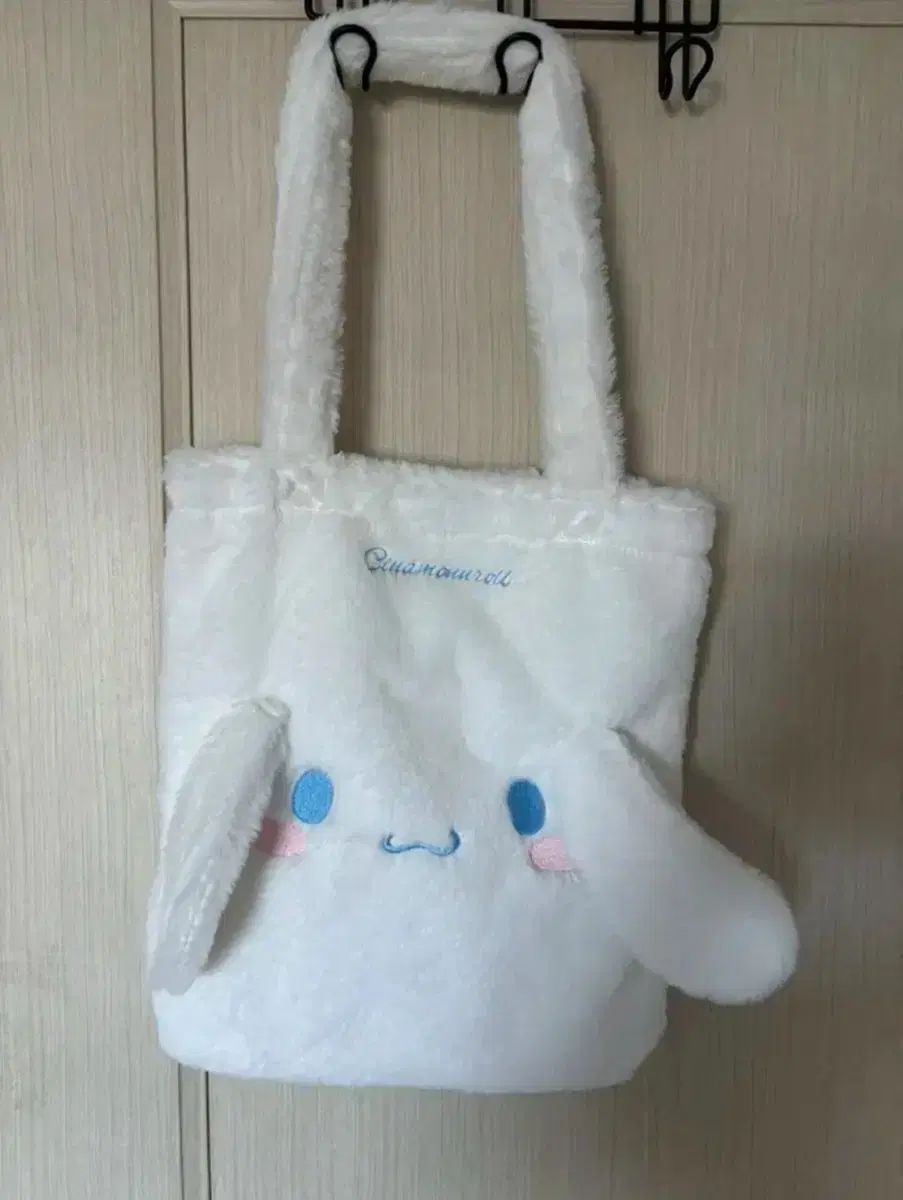 サンリオ シナモロール ぬいぐるみバッグ