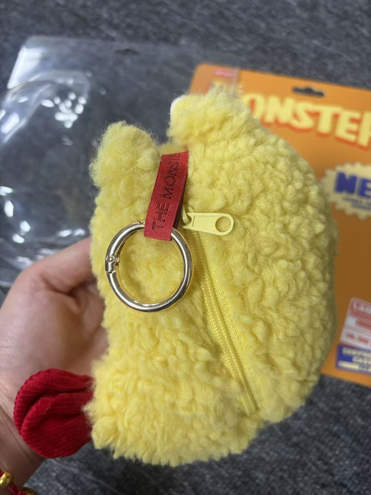 POP MART THE MONSTERS YUMMY イヤフォンケース 正規品 POP MART THE MONSTERS YUMMY ポップマ一ト Earphone