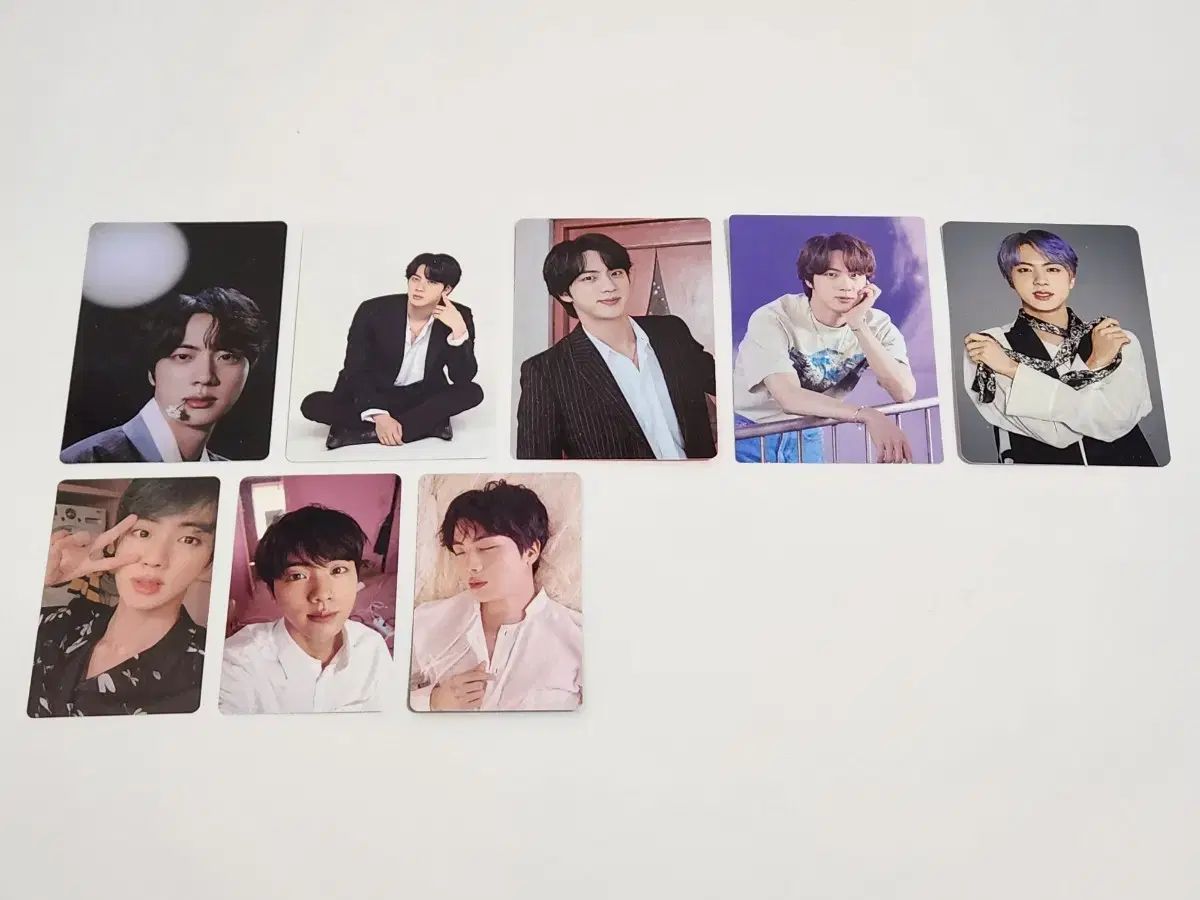 8 腸 BTS(防弾少年団・バンタン) ジン(JIN・ソクジン) 公式 