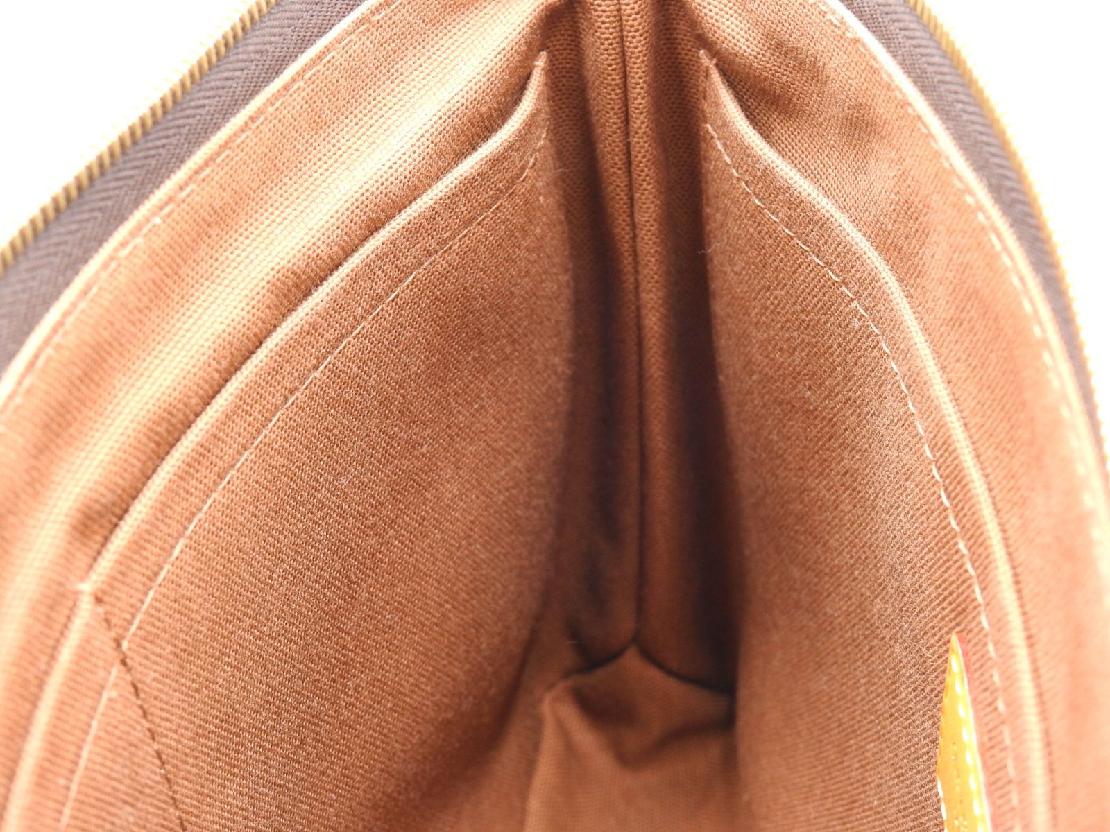 セカンドバッグ M14057