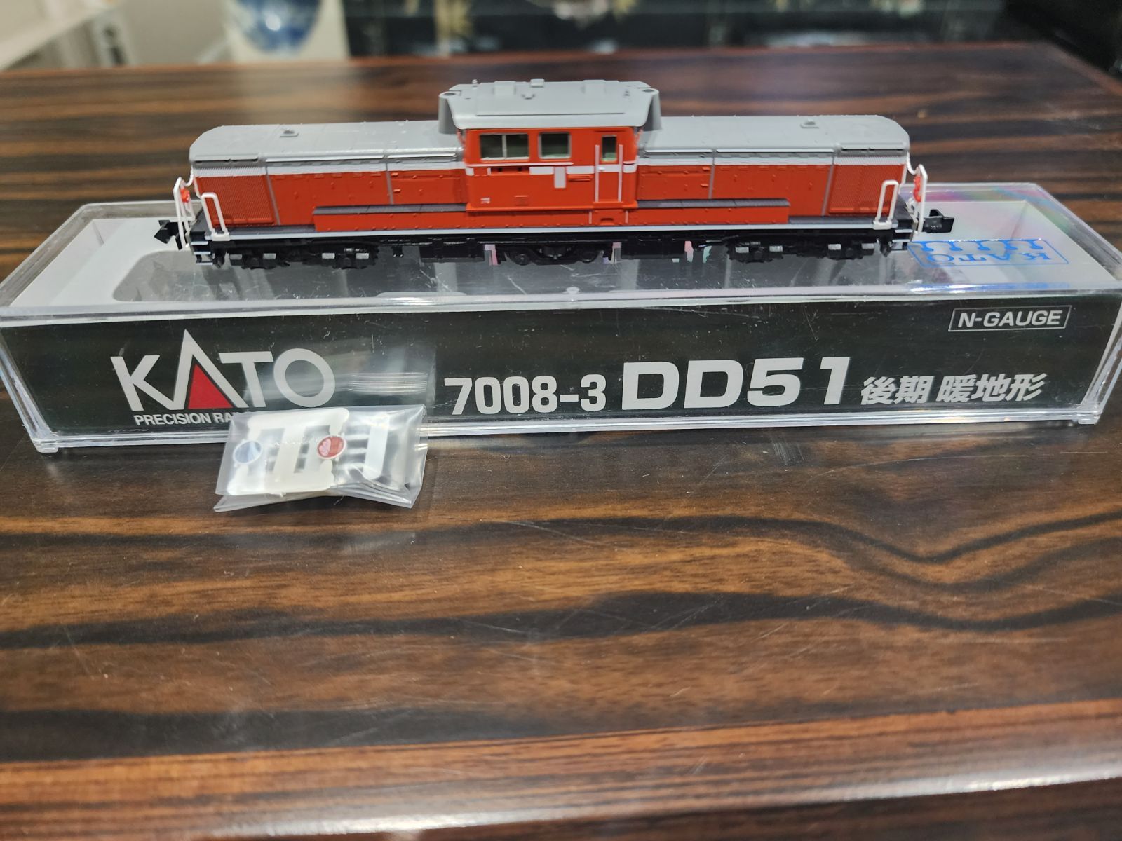 KATO 7008-3 DD51 後期 暖地形 - メルカリ