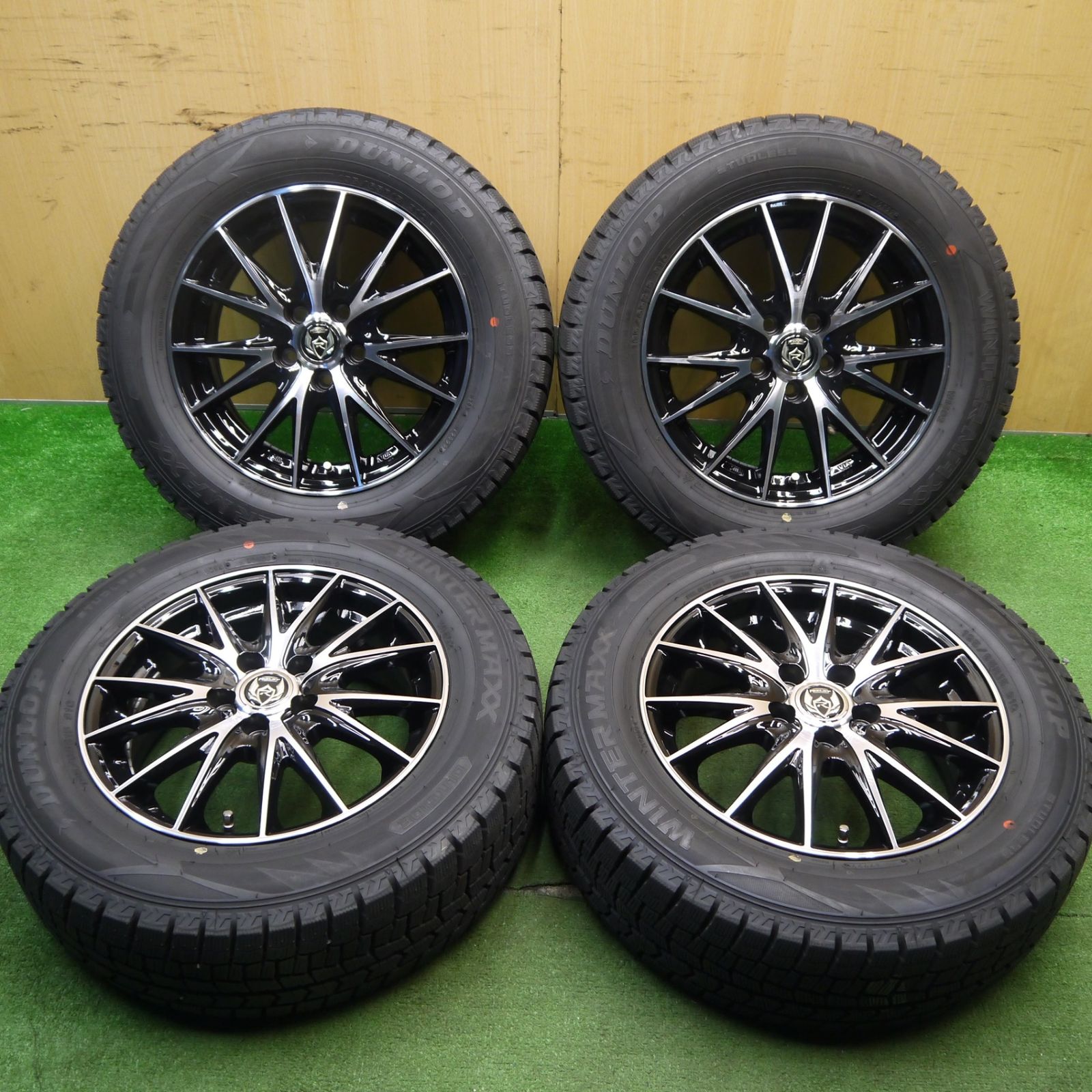 超バリ溝 22年 キレイ ほぼ10分 プリウス 等 195|65R15 スタッドレス ダンロップ ウインターマックス WM02 RiZLEY ライツレー 15インチ PCD100|5H 5041608Hス