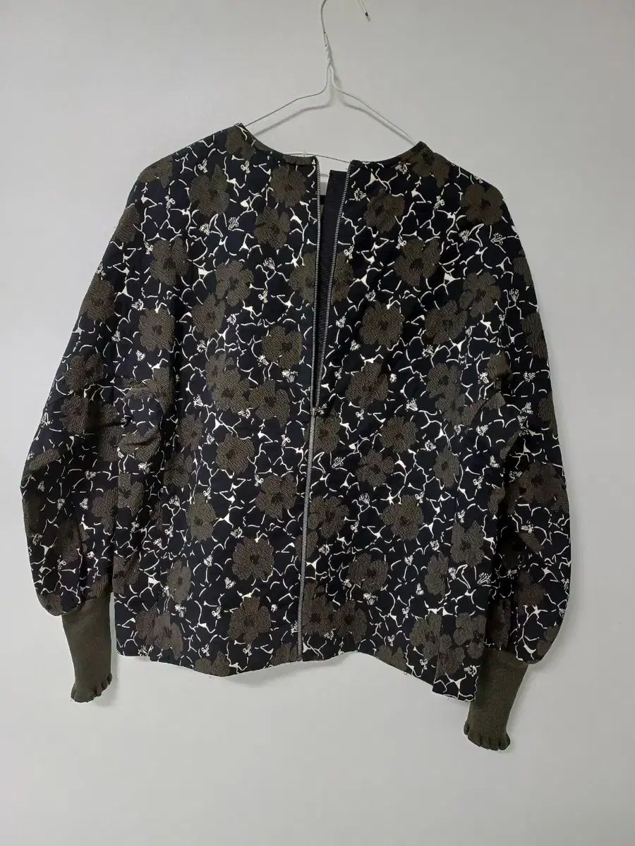 スーツ スパン糸