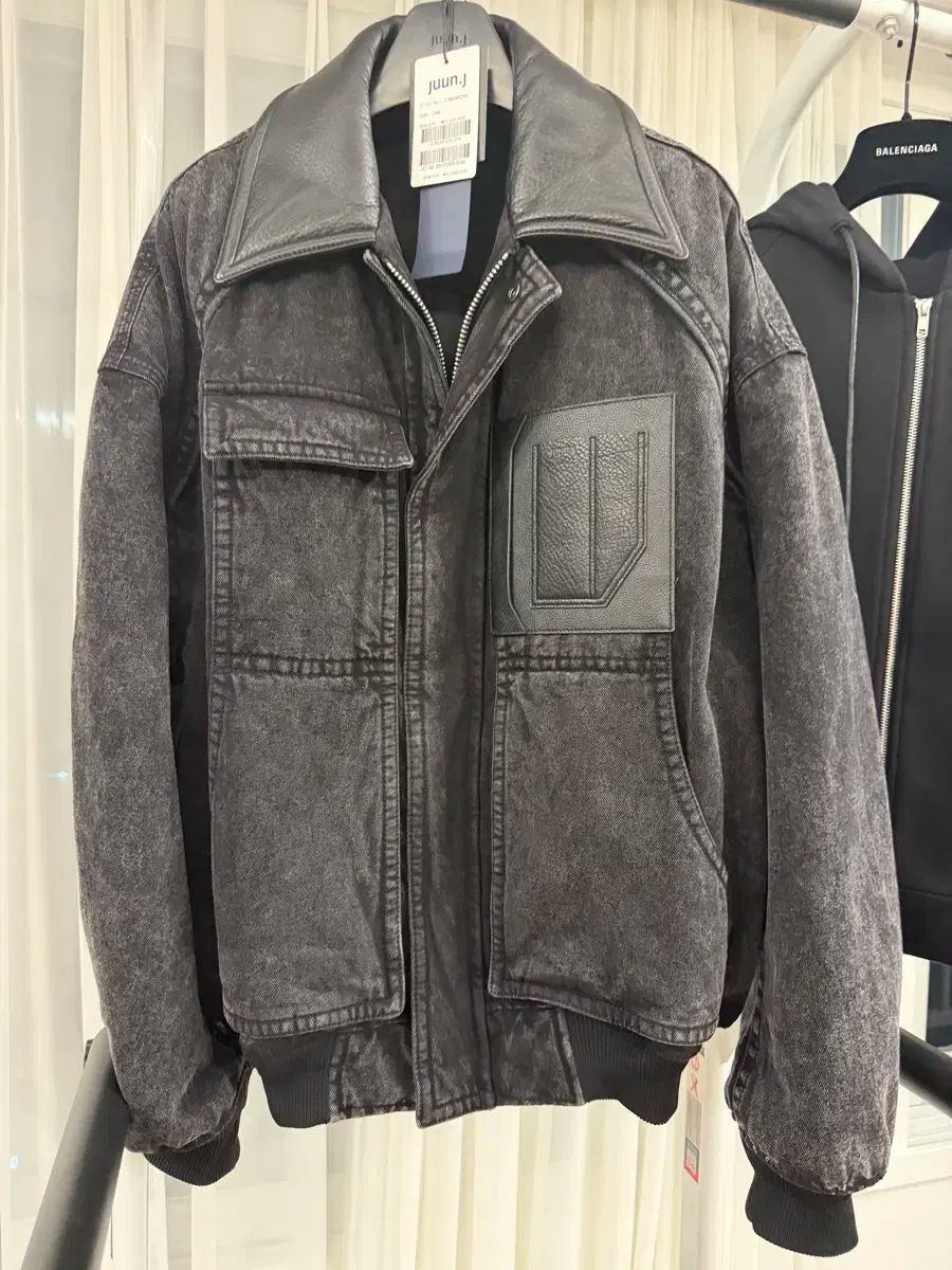 ブラックデニム レイヤード