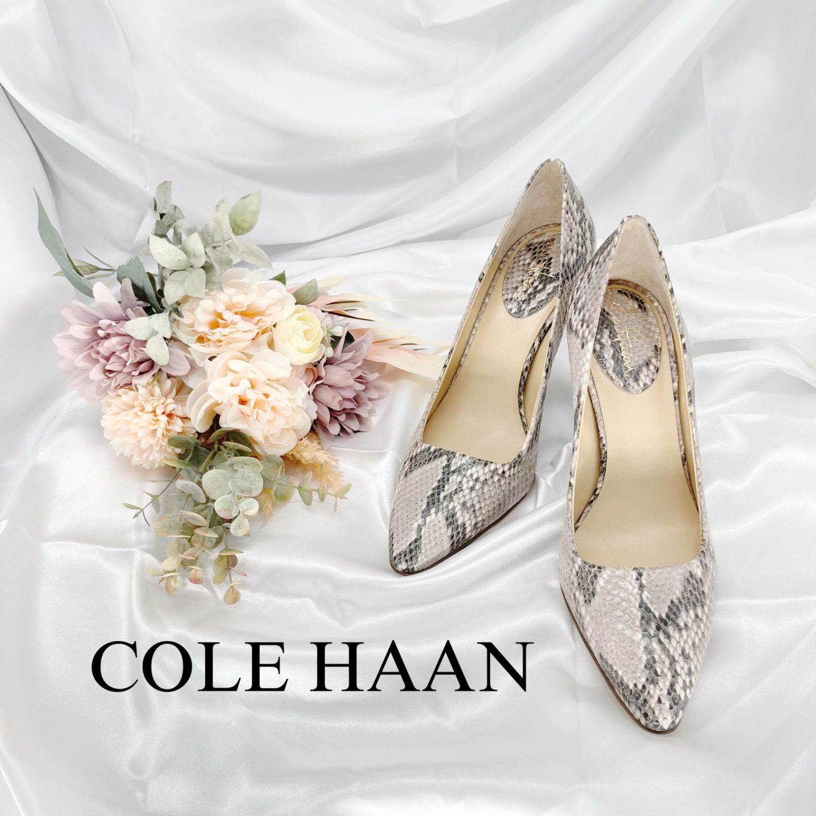 着用一回 COLE HAAN パイソンパンプス