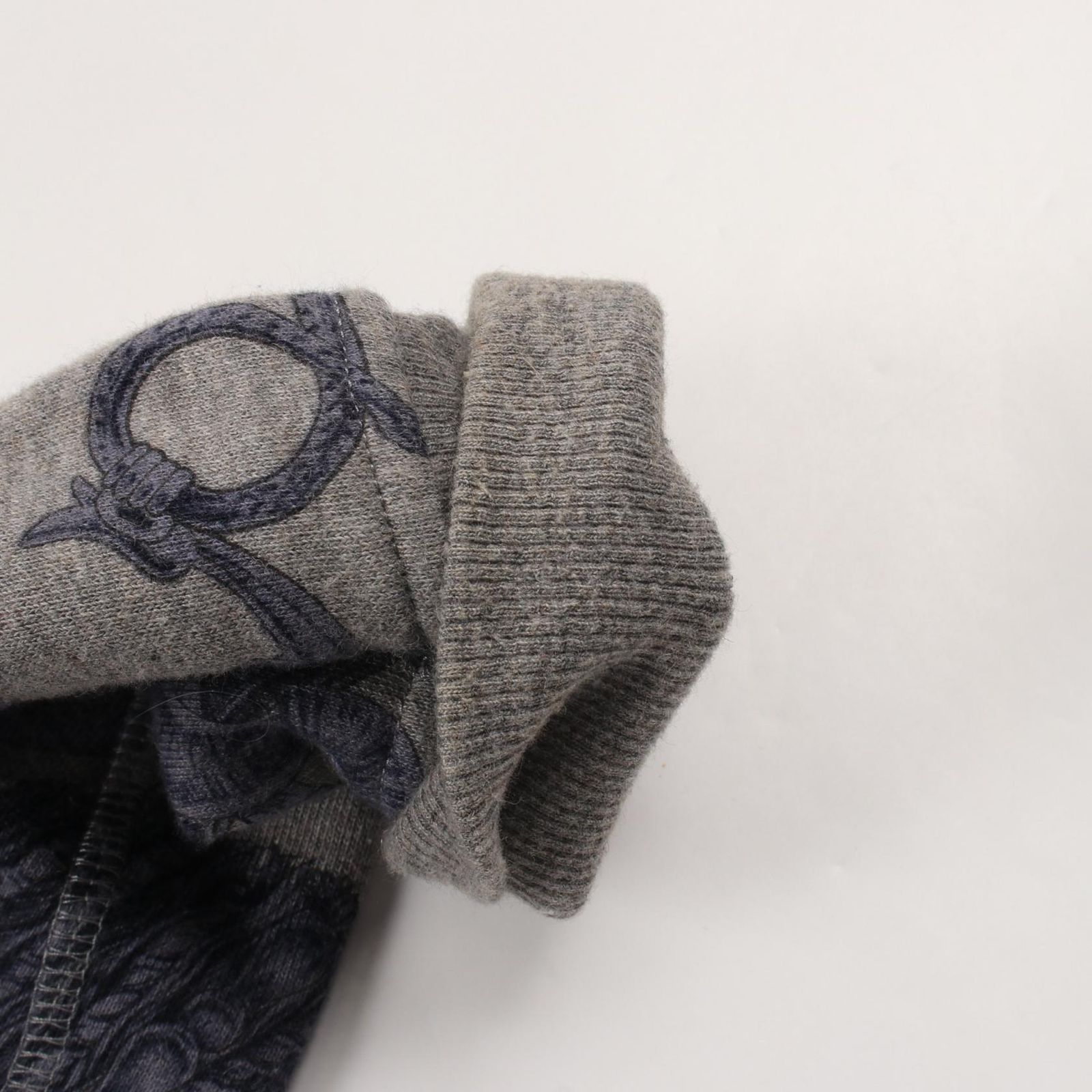 HERMES スウェット