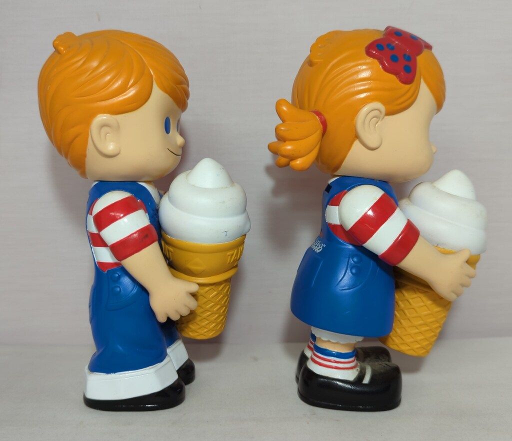 NISSEI 貯金箱 ニックン & セイチャン (2体セット) 180mm - メルカリ