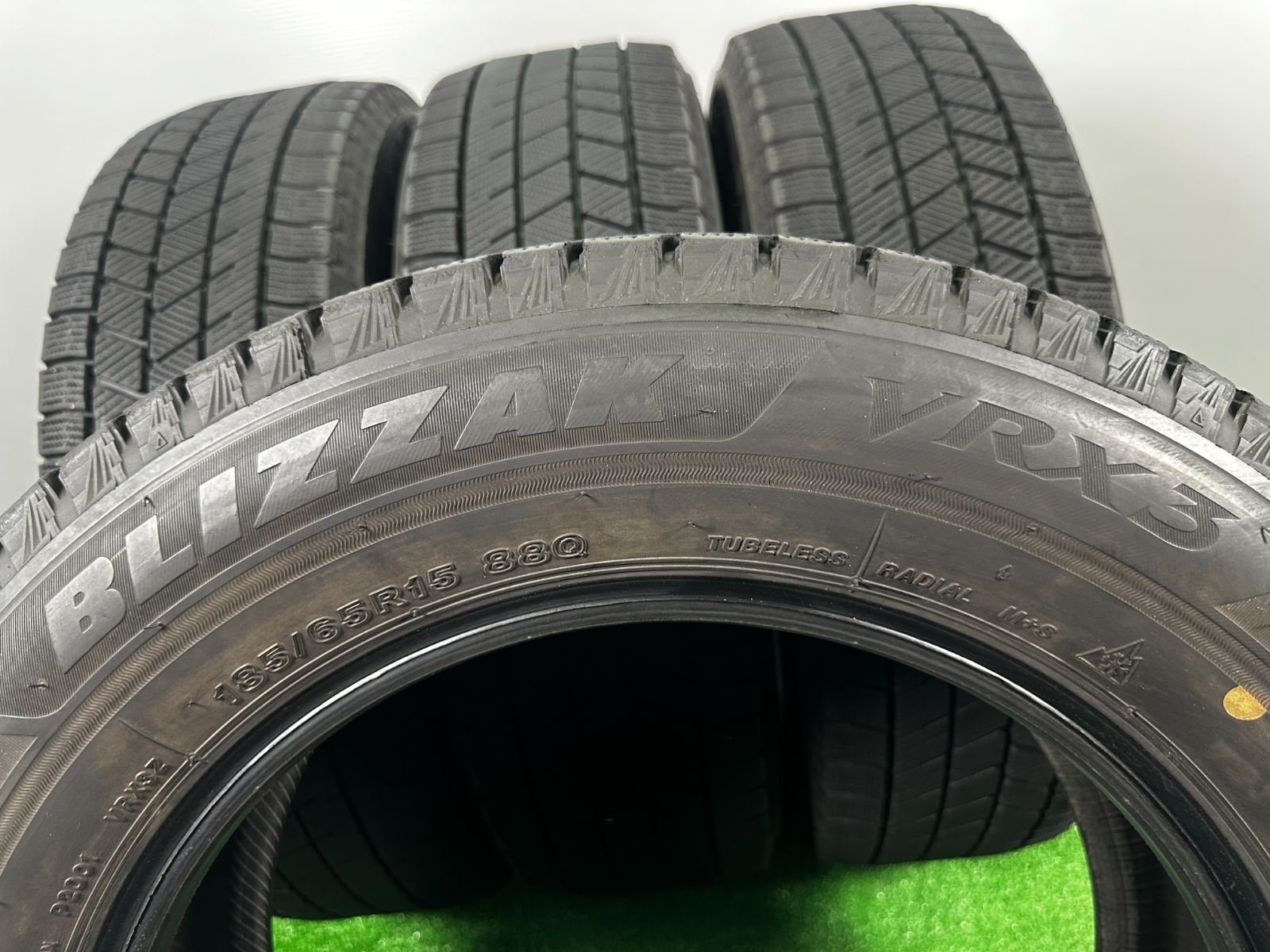 ブリヂストン　VRX3 2021年製 S-4322021年製造ブリヂストン VRX3！175⁄65R152本 ブリザック