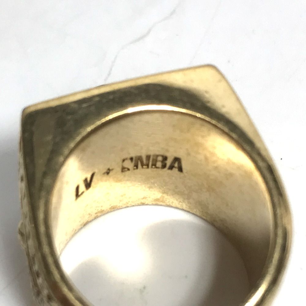 コラボ◆送料込【Louis Vuitton x NBA】Signet Ring Gold 指輪 Louis Vuitton x NBA Signet Ring Gold in Gold with Gold-tone - US
