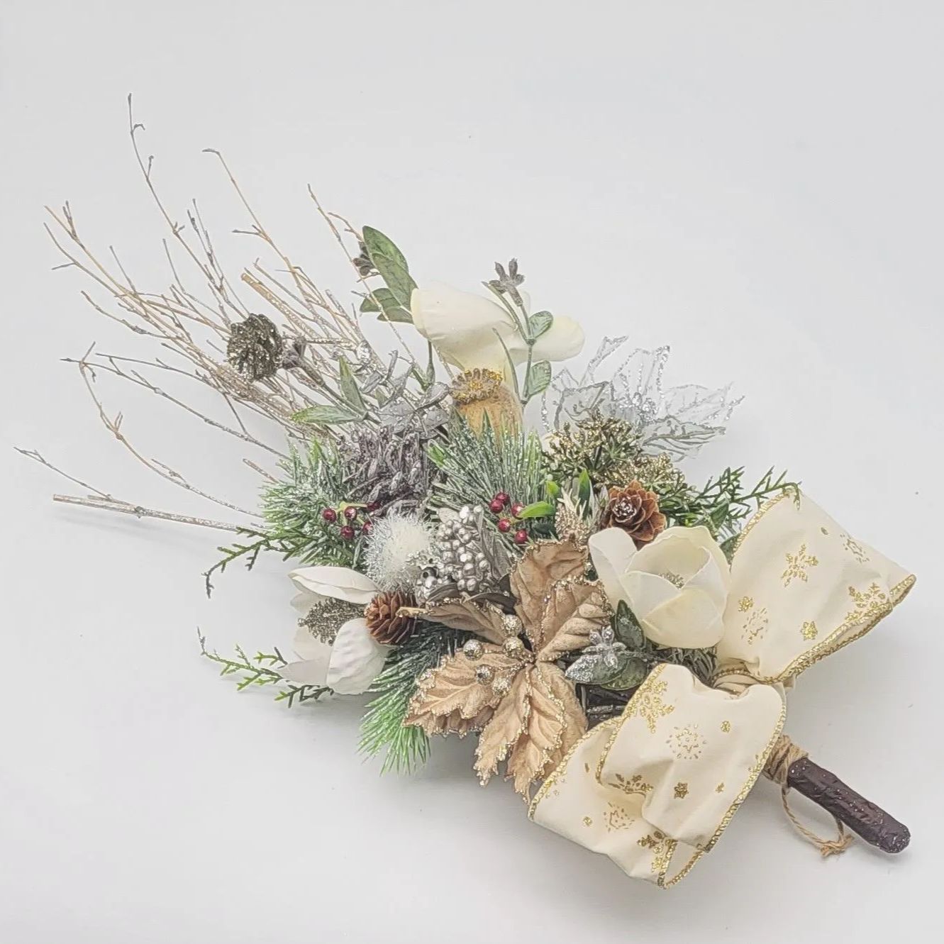 シルバーポインセチア スワッグ