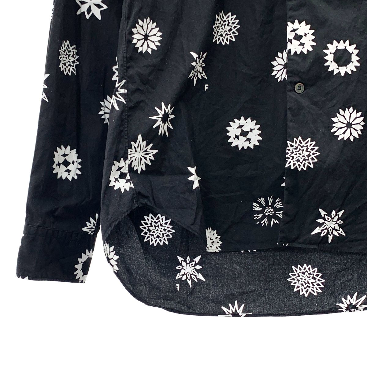 BLACK COMME des GARCONS / ブラックコムデギャルソン | 2024SS | × Filip Pagowski / Ruffled Shirt ラウンドカラーシャツ | M | ブラック/ホワイト | レディース BLACK COMME des GARCONS / ブラックコムデギャルソン | 2024SS