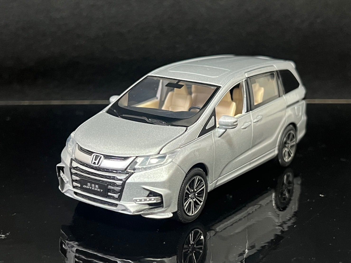 ホンダ オデッセイ RA1 ミニカー 絶版 レア Amazon | 絶版トミカ No.46 ホンダ オデッセイ 初代 赤トミー