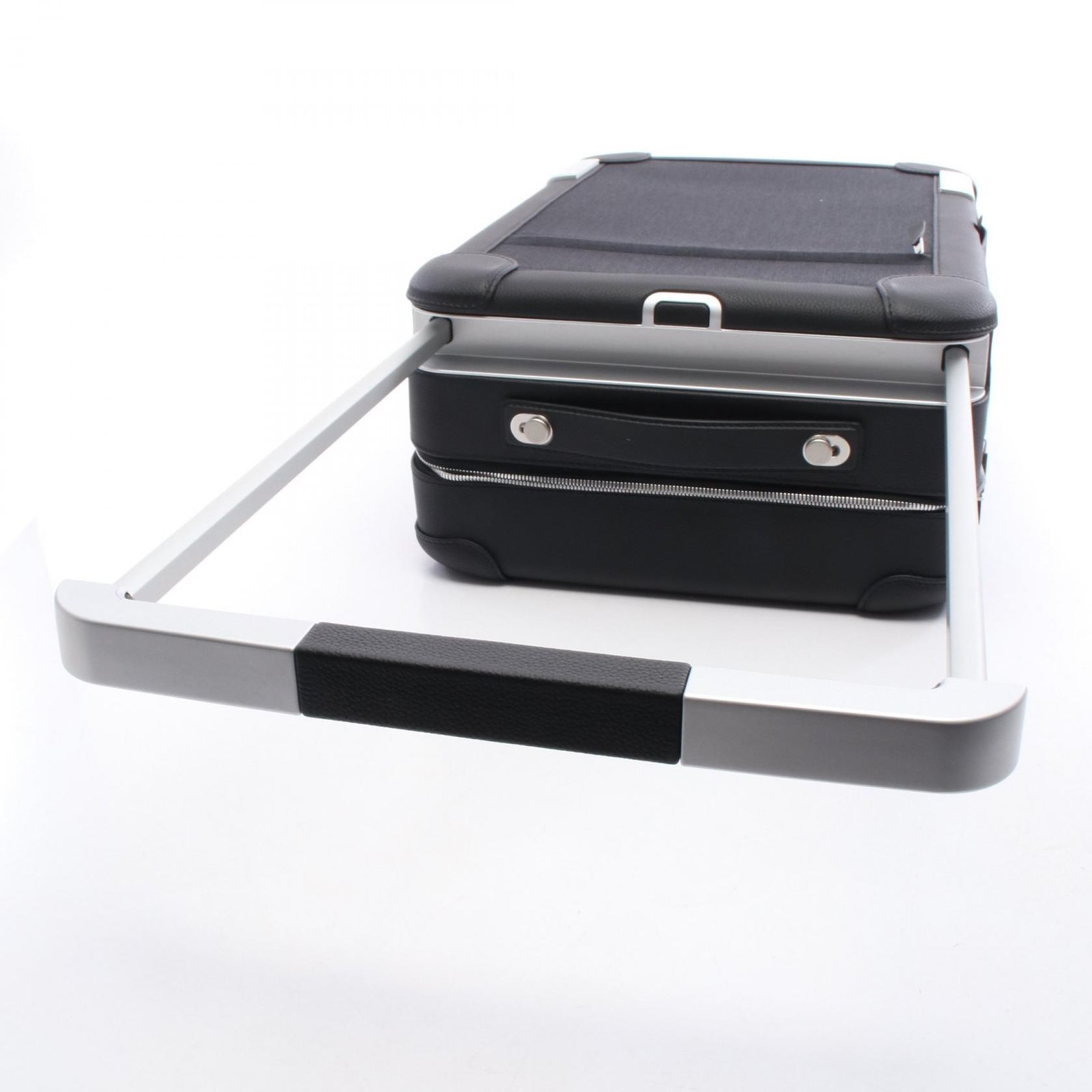 軽量 リモワ 機内持ち込み可能 サルサ 35L 2輪 キャリーケース 赤