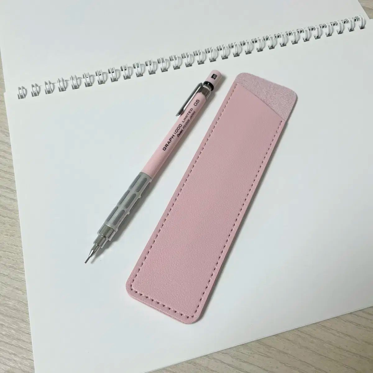 GRAPH1000LIMITED ペンテル70周年記念 韓国限定ピンクゴールド グラフ