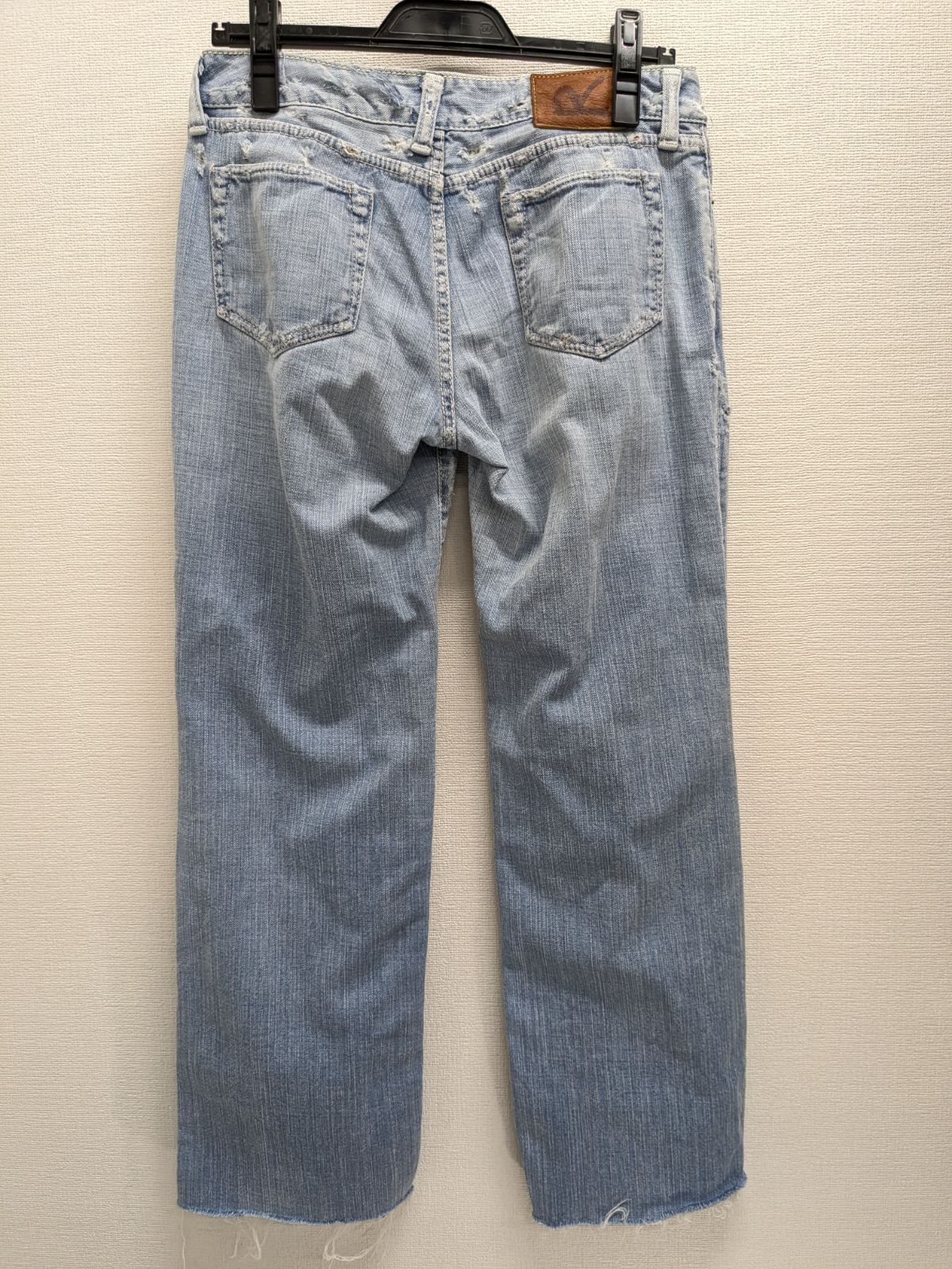 45R ストレートデニム ダメージジーンズ 45r ダメージ ジーンズ デニム ストレート - メルカリ