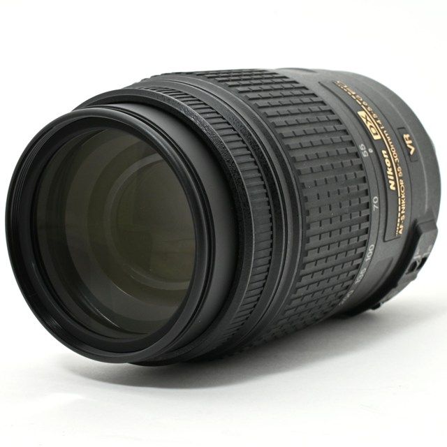 ジャンク　Nikon AF-S NIKKOR 55-300mm VR 望遠レンズ 難有品・ジャンク品＞Nikon AF-S DX NIKKOR 55-300mm f/4.5-5.6G ED VR
