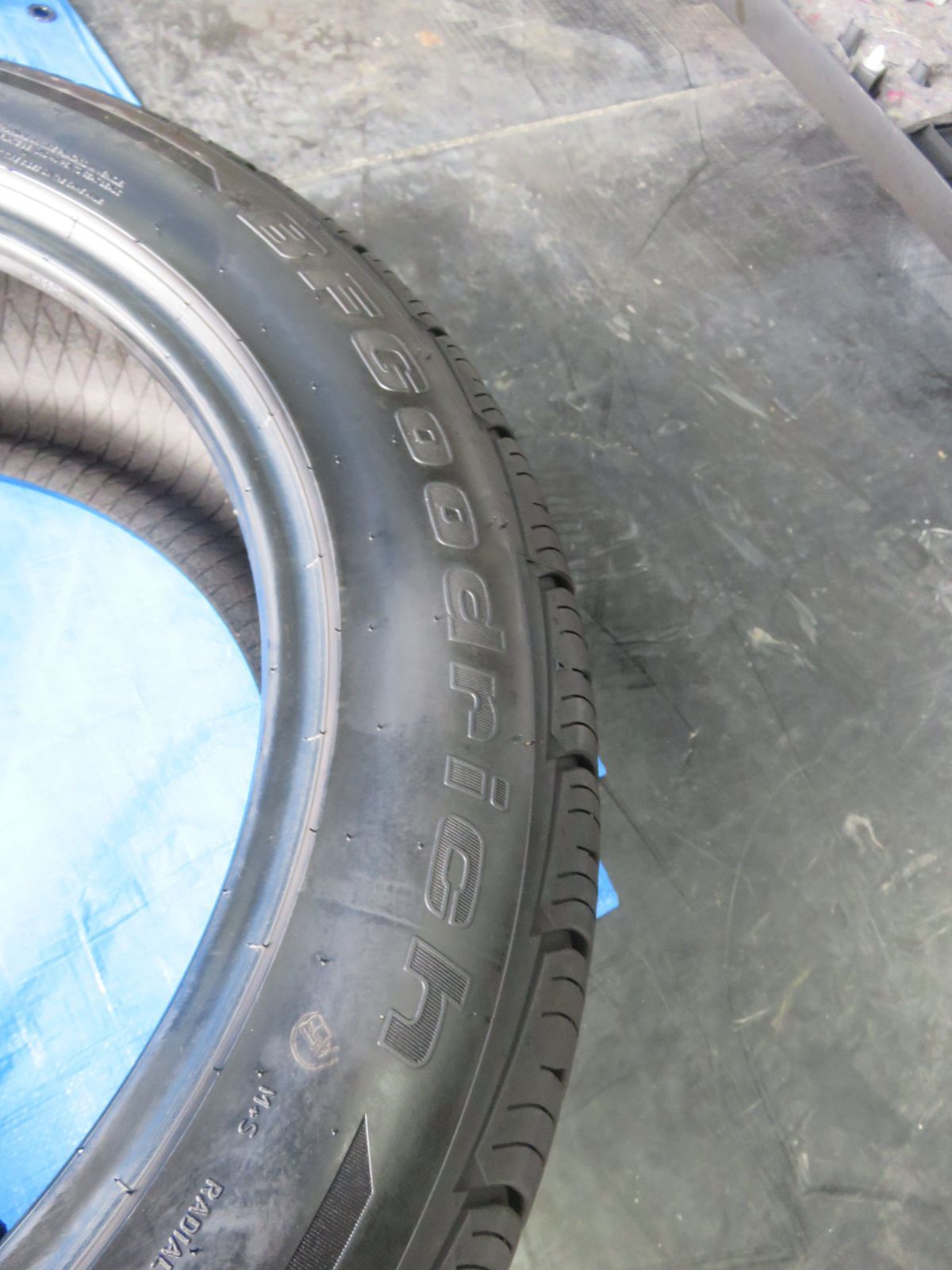 DUNLOP 225|55R18